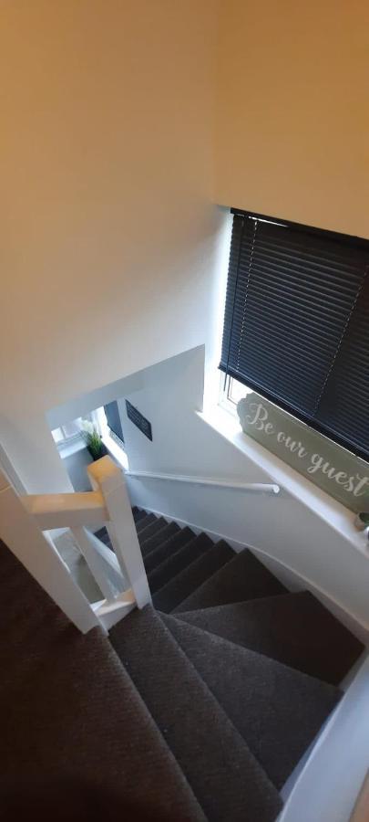 Stylish And Homey 3 Bedroom House With Free Parking & Wi-Fi Minworth Exterior foto